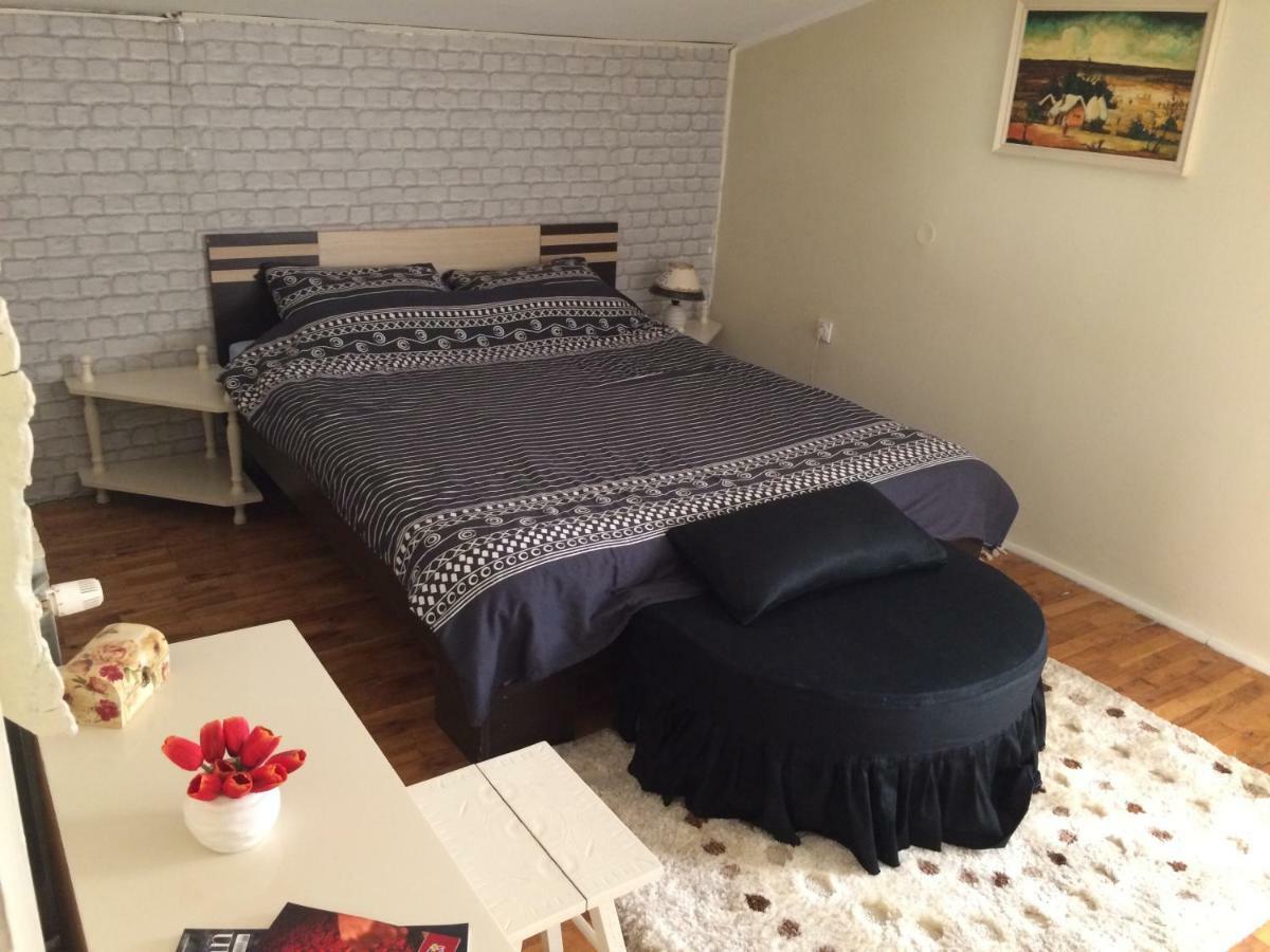 Apartman Melody Sombor Esterno foto